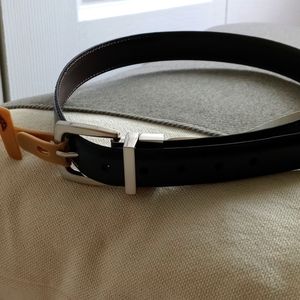 Dockers Reversible black/brown belt sz small